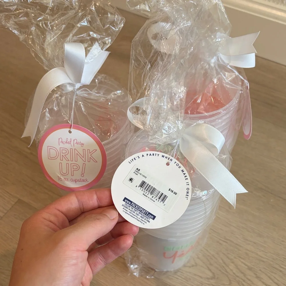 Western Cowgirl Party Cups with Fun Sayings New NWT